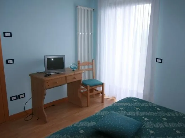 Albergo Trieste Tambre d'Alpago 0*,